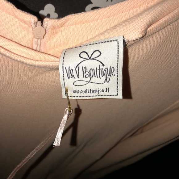V&V boutique dress - Picture 6 of 7